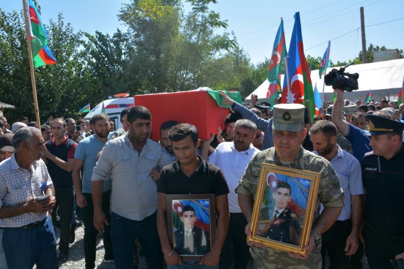 Şəhid Məftun Əhmədzadə doğma Tərtər rayonu Evoğlu kəndində dəfn olundu