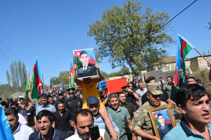 Şəhid Məftun Əhmədzadə doğma Tərtər rayonu Evoğlu kəndində dəfn olundu